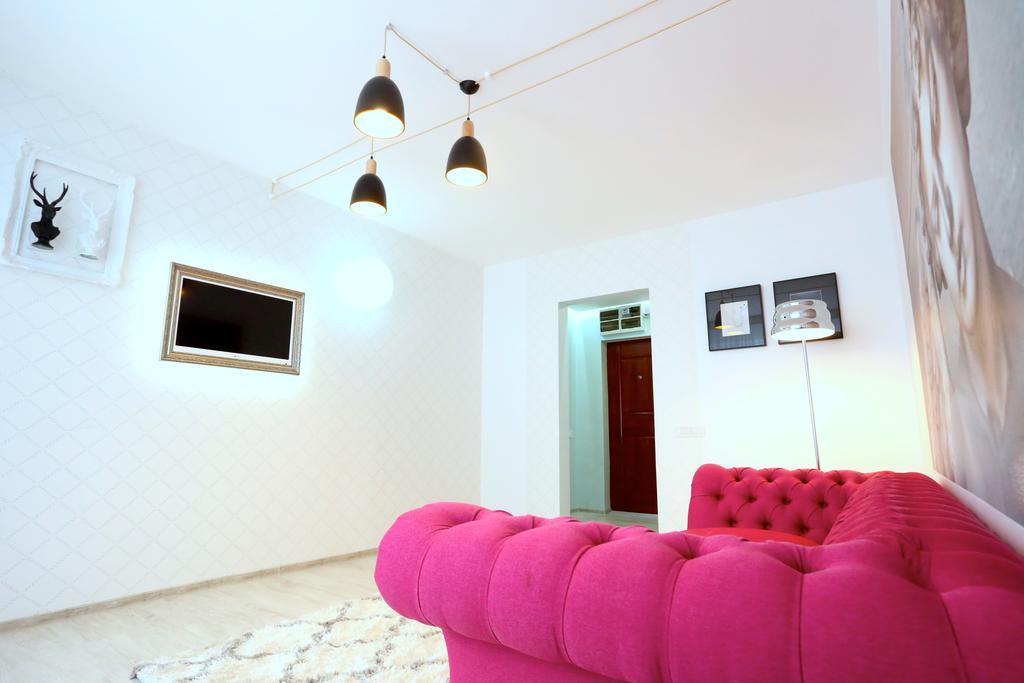 Soho Apartment Near Ceronav 加拉茨 客房 照片