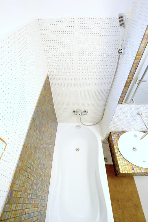 Soho Apartment Near Ceronav 加拉茨 外观 照片