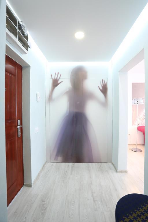Soho Apartment Near Ceronav 加拉茨 外观 照片